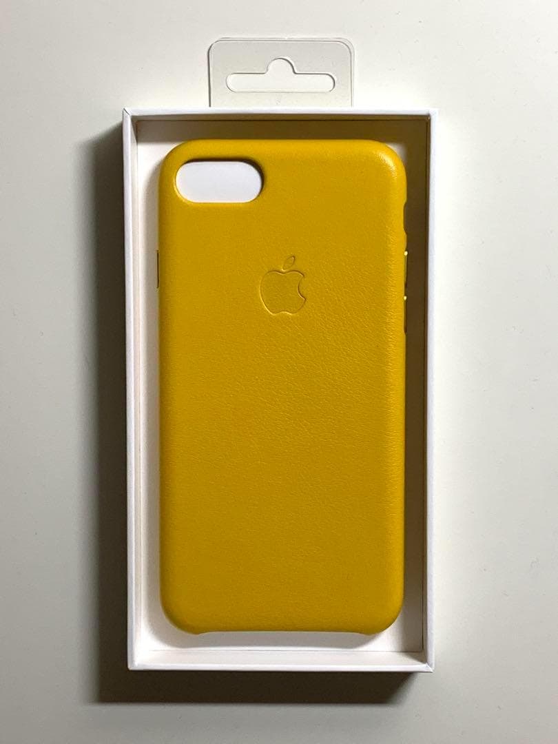 【新品】純正 iPhone 7 / 8 / SE レザーケース・サンフラワー①