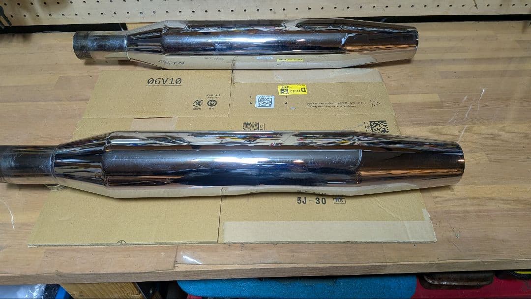 北米マフラー　スポーツスター　ハーレーダビッドソン　16mmパンチアウト