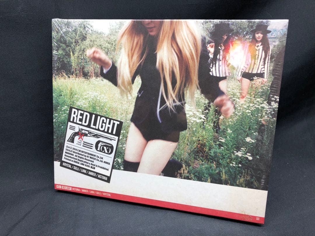 f(x)　 RED LIGHT 韓国盤 新品　レア物
