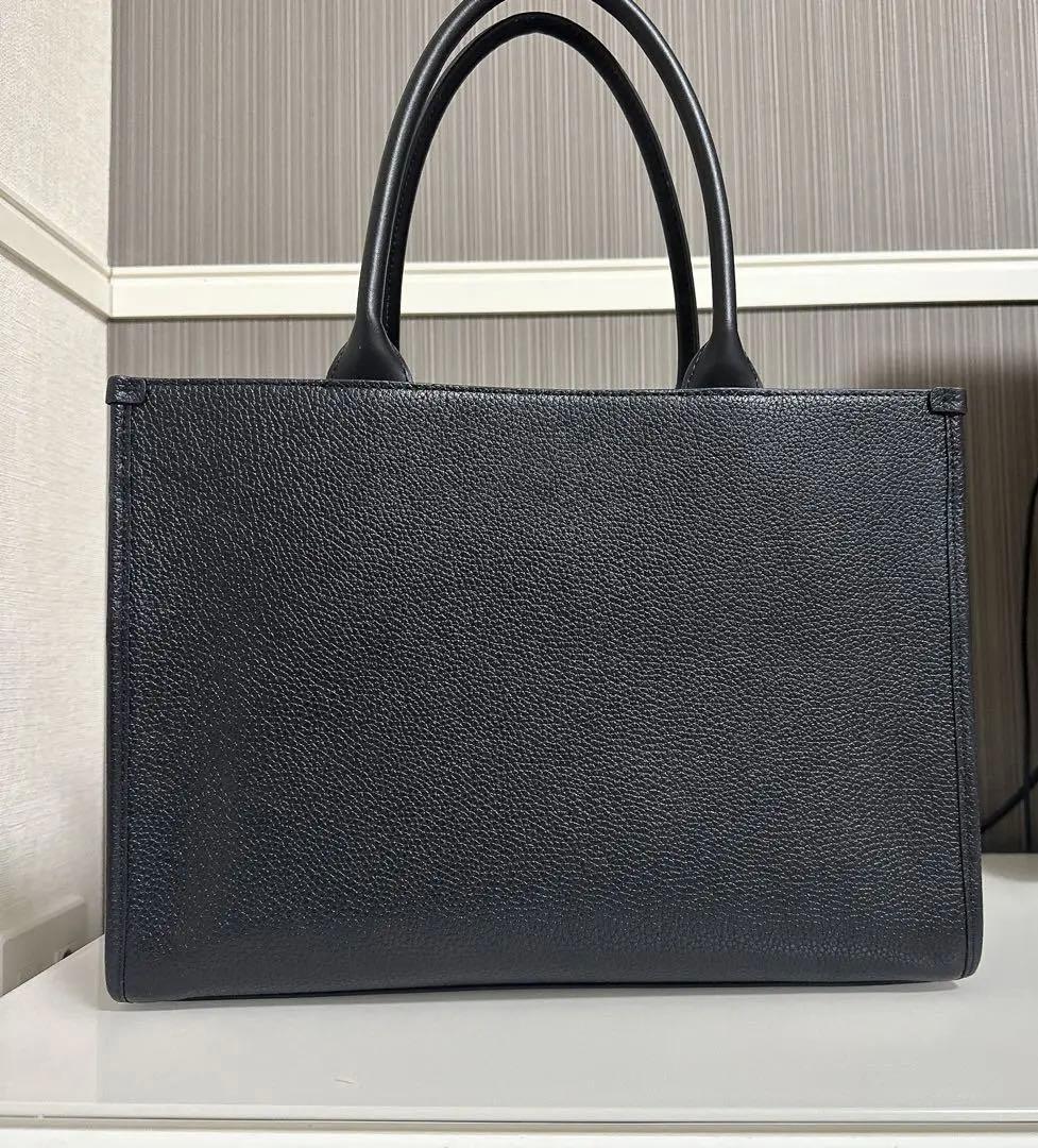 FURLA NIOBEトートバッグ　Lブラック