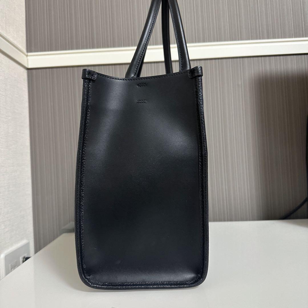 FURLA NIOBEトートバッグ　Lブラック