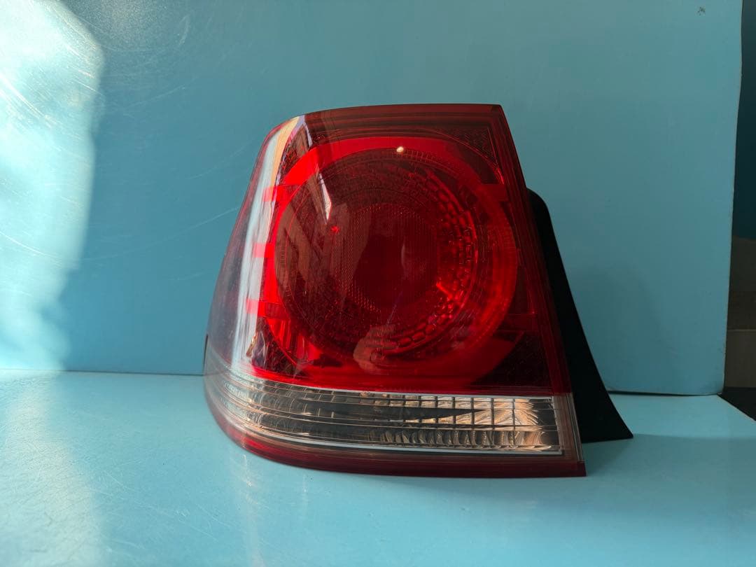 18系クラウン　アスリート後期　テールランプ　ライト　18クラウン　ゼロクラ　け