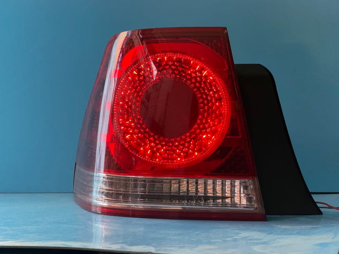 18系クラウン　アスリート後期　テールランプ　ライト　18クラウン　ゼロクラ　け