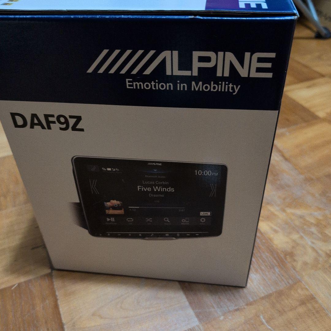 アルパイン　ALPINE　ディスプレイオーディオ DAF9Z　保護フィルム貼り