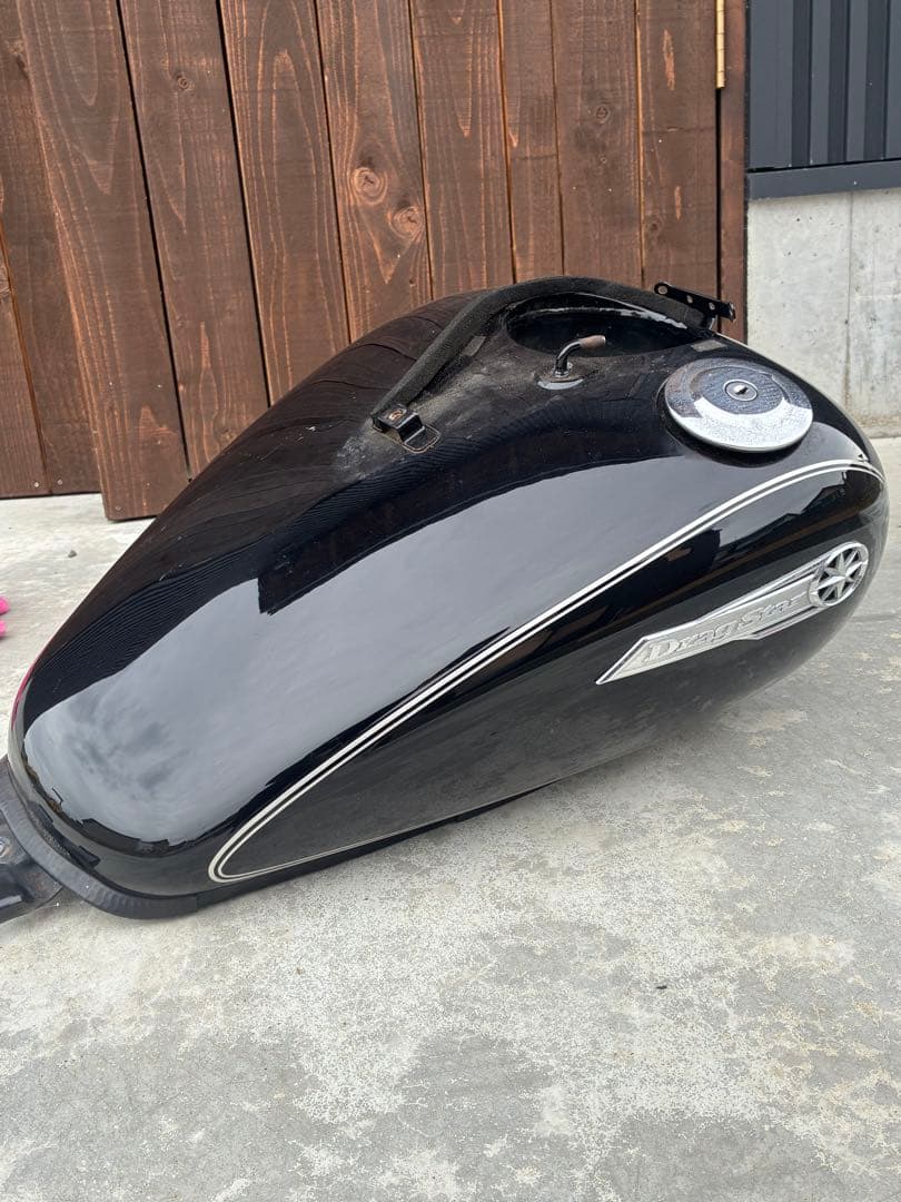 ドラッグスター250 純正タンク