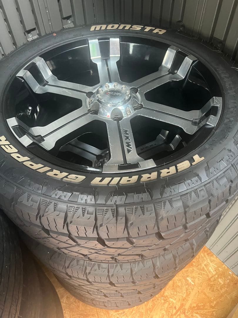 MKW MK-36 20インチ サーフ プラド FJ