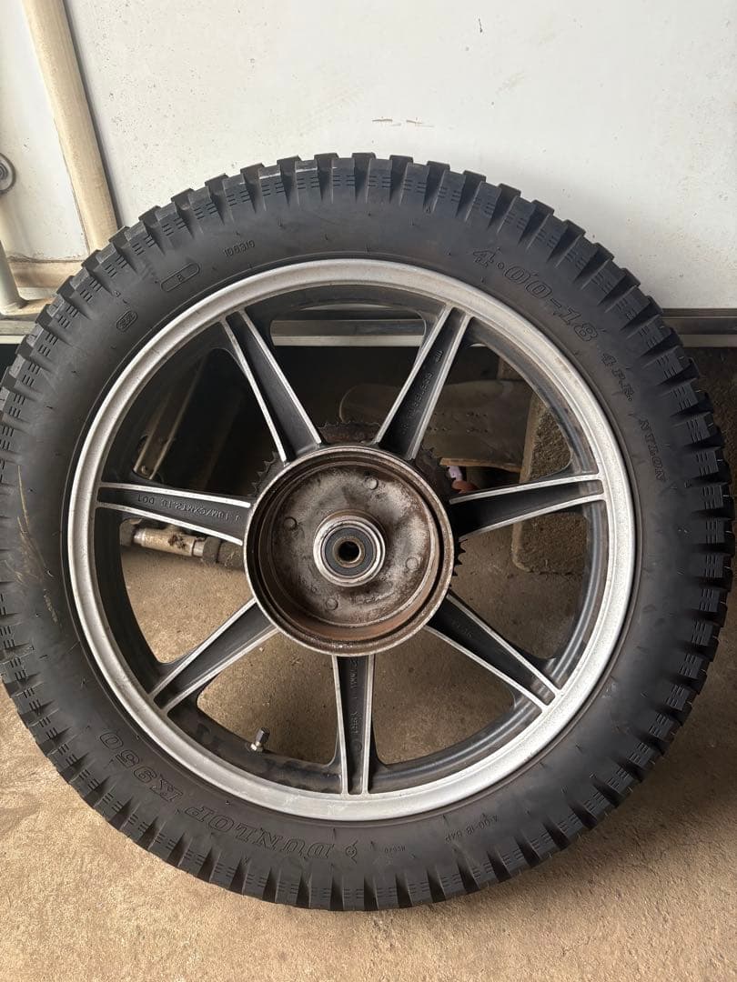 sr400 2H6 キャストホイール前後　F19. R18