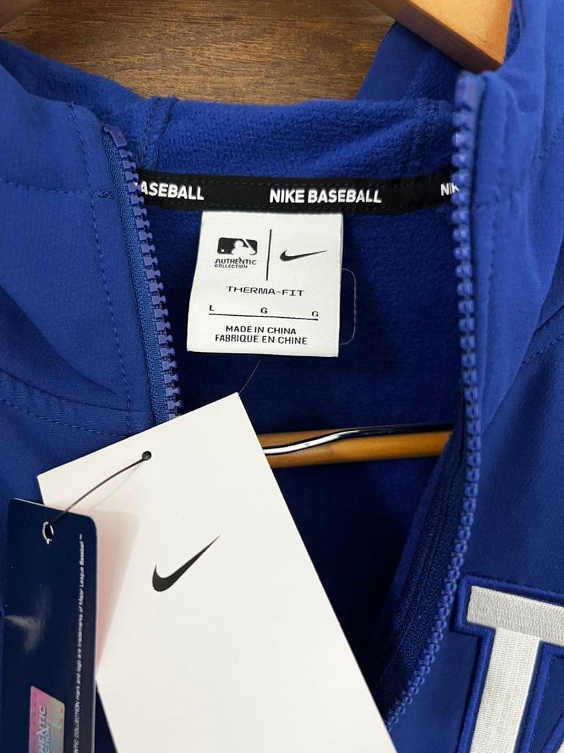 選手着用モデル ドジャース サイズL フルジップフーディー 新品未使用タグ付