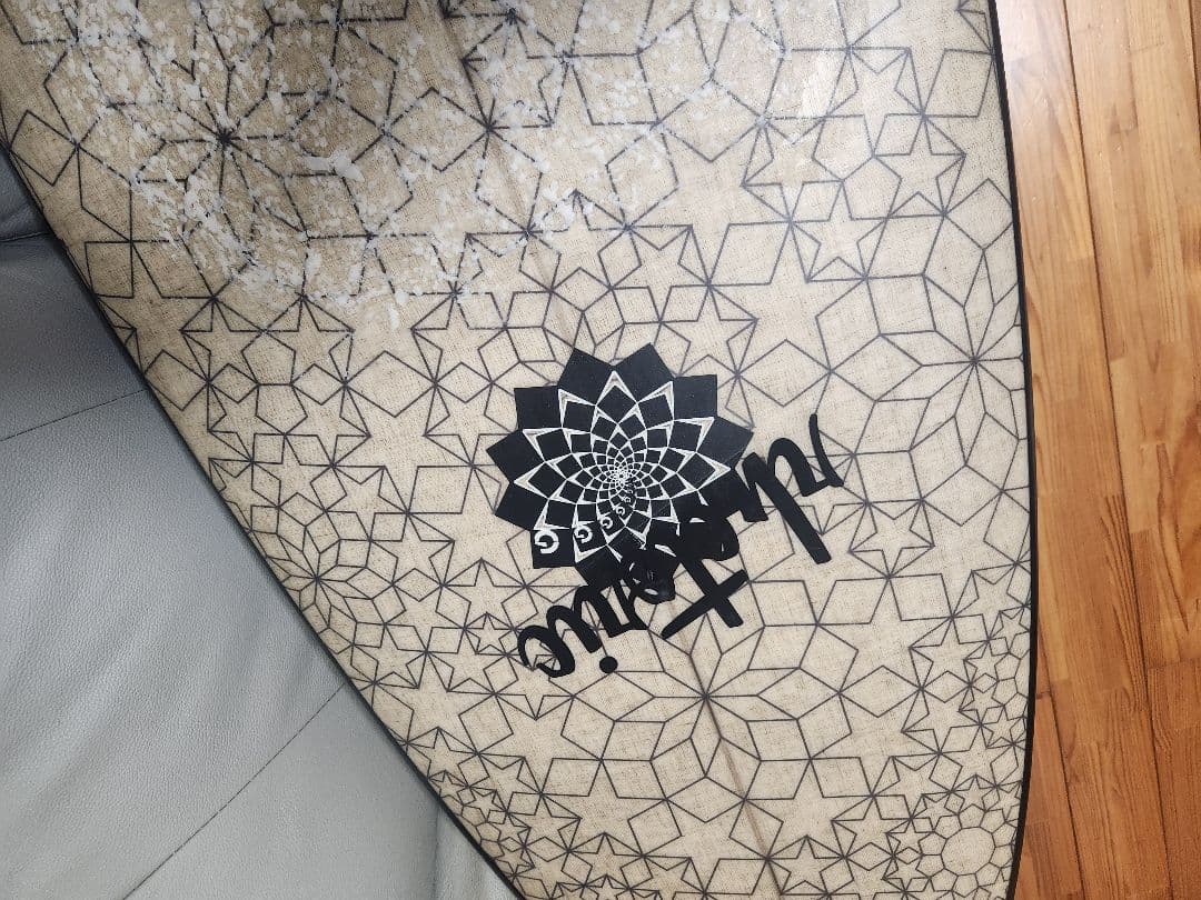 美品！✨GMCサーフボード　ギャリーマクニール　ツインフィン付き