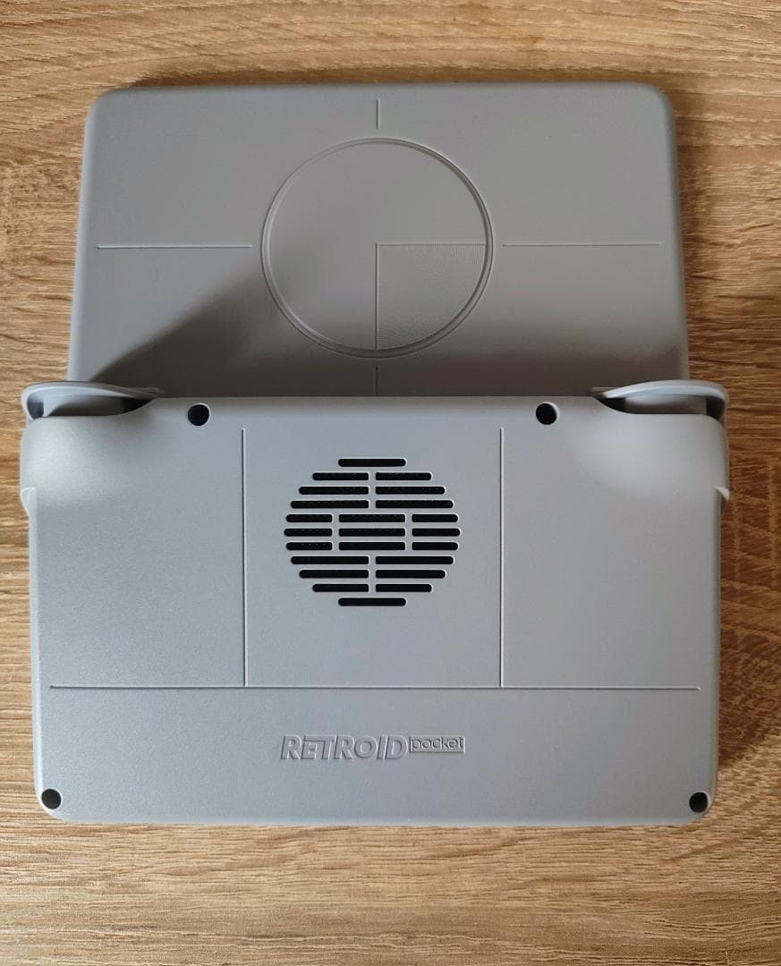 Androidタブレット本体 Retroid Pocket Flip 2 Handheld