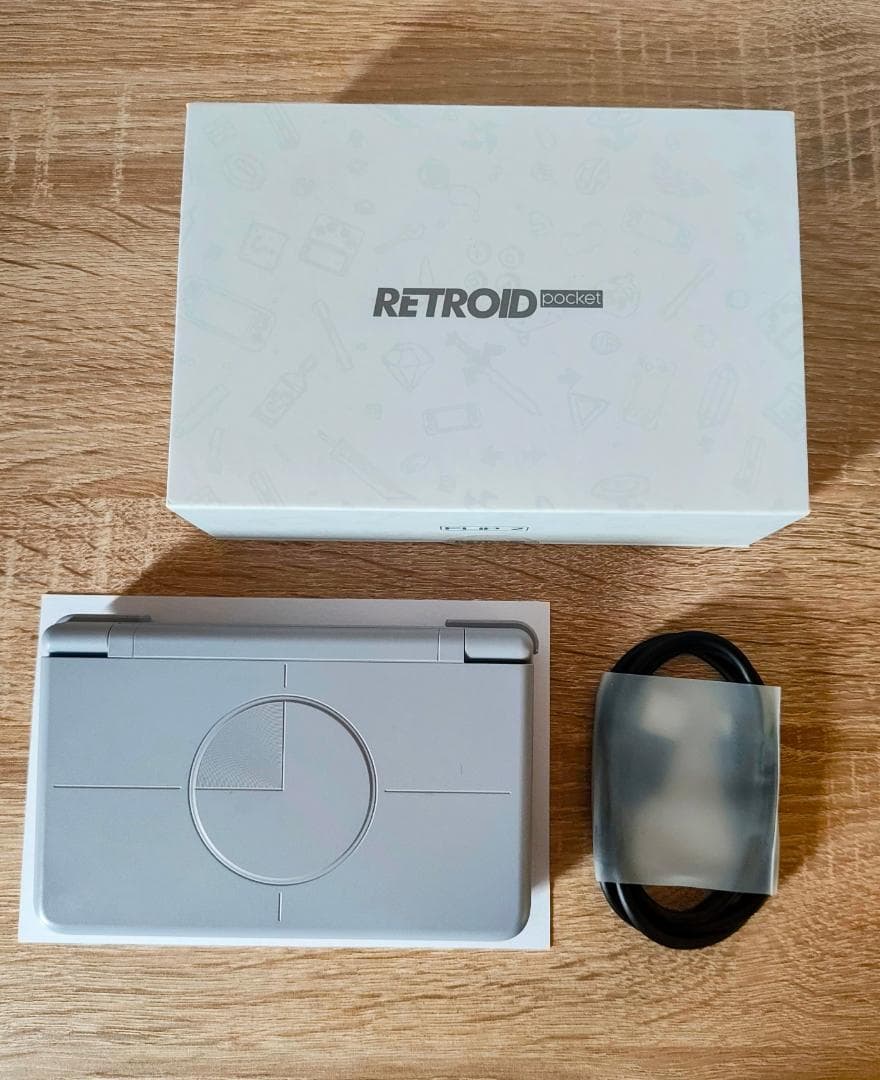 Androidタブレット本体 Retroid Pocket Flip 2 Handheld