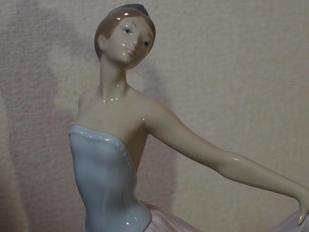 ◆ LLADRO リヤドロ 　踊る少女（ノーマルバージョン）　美品