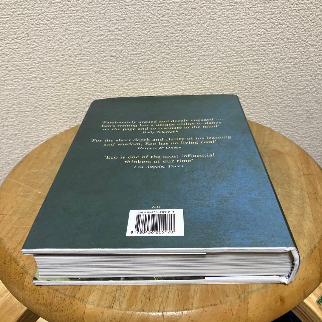 英語洋書　醜の歴史　美の歴史　ウンベルト・エーコ