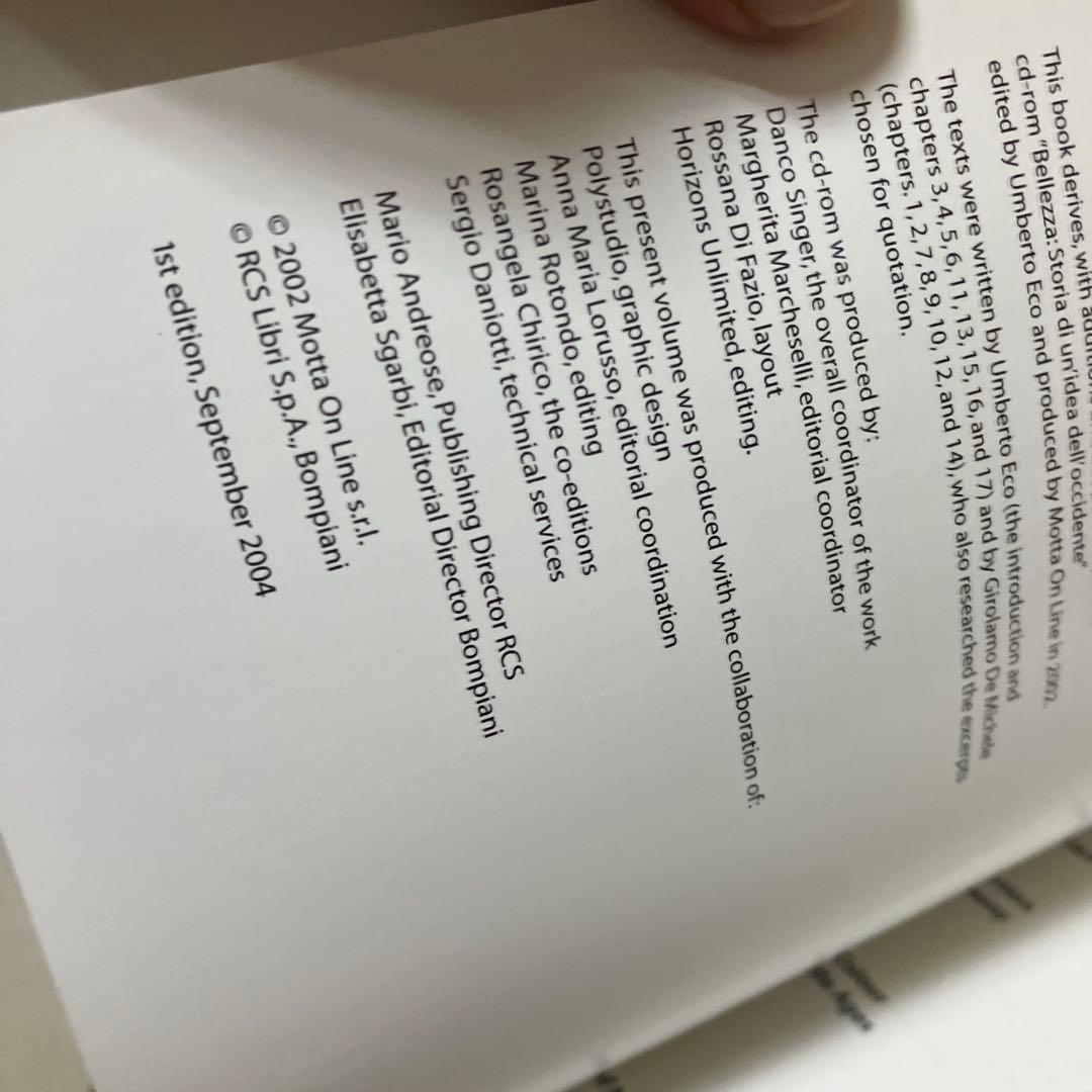 英語洋書　醜の歴史　美の歴史　ウンベルト・エーコ