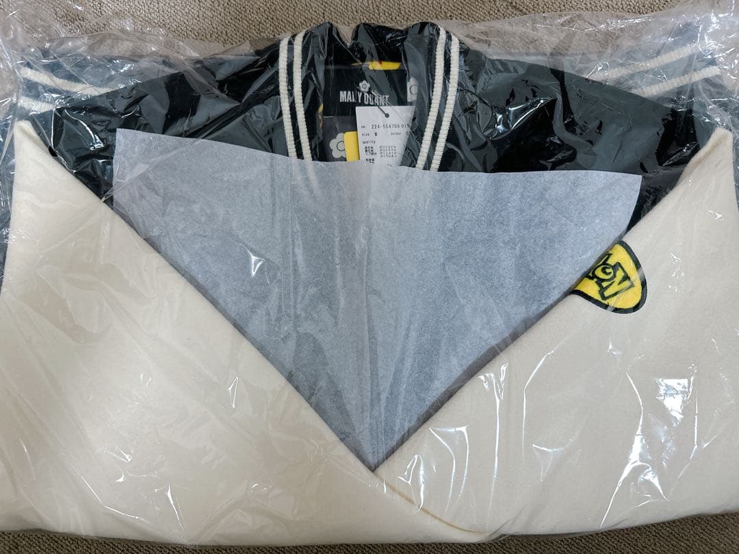 MARY QUANT マリクワ　ピカチュウロゴワッペン ブルゾン スタジャン