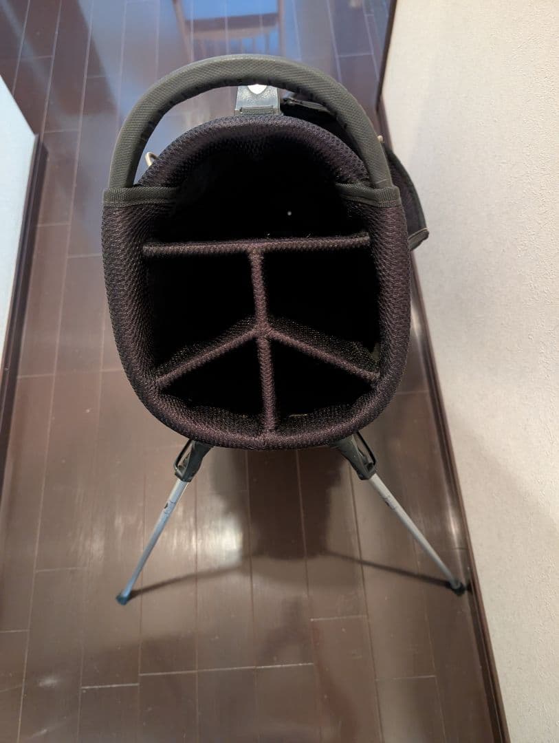 FOURTEENスタンド式 軽量キャディバッグ