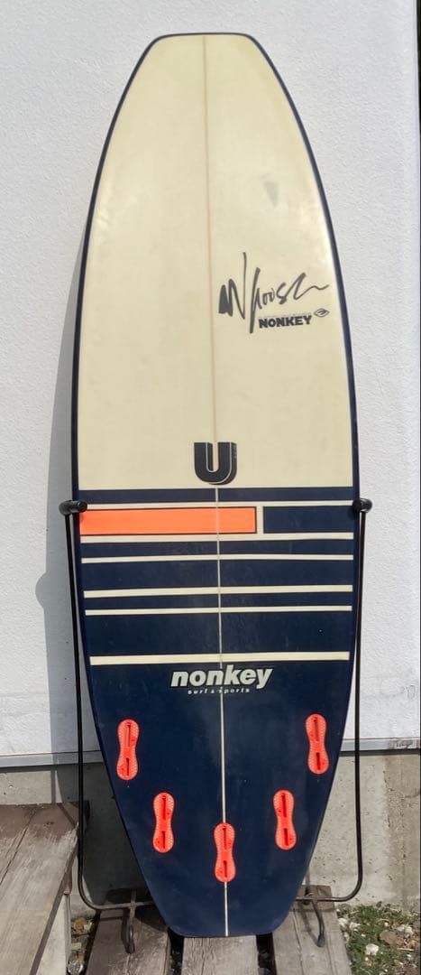 ノーズがスカッシュなサーフボード　EPS (手渡し限定)