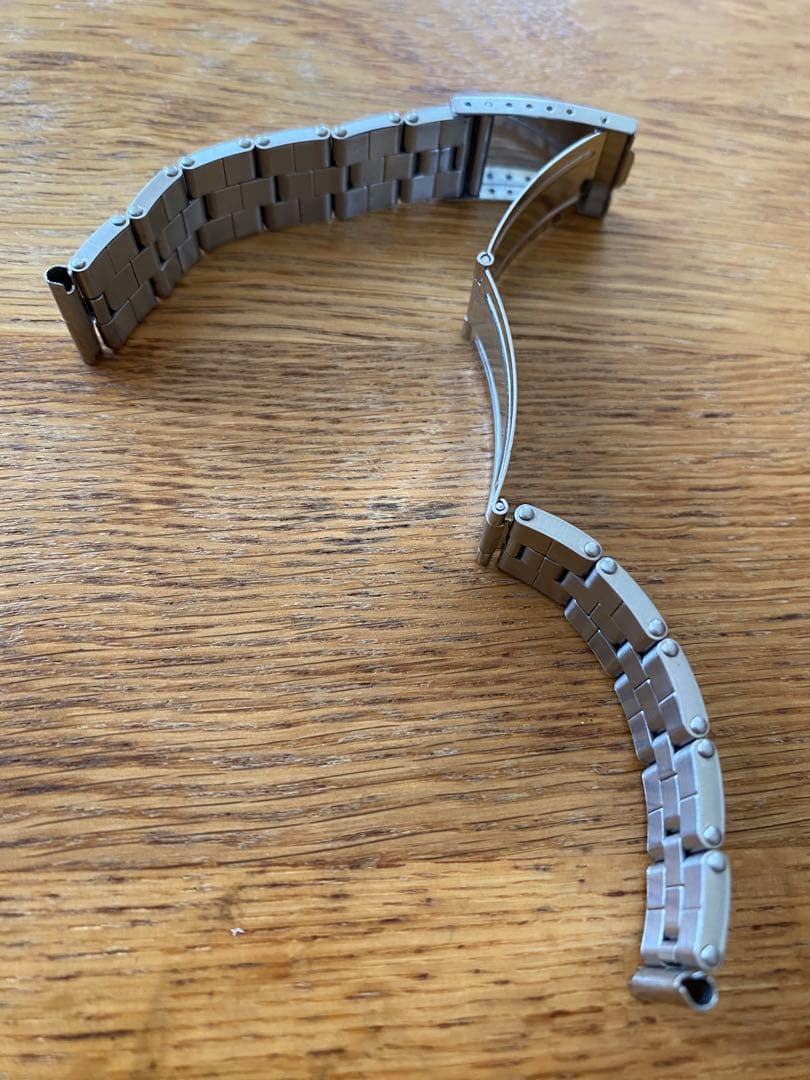 【美品】Mr Beads リベット 17mm ゲイ・フレアスタイル 伸縮ブレス