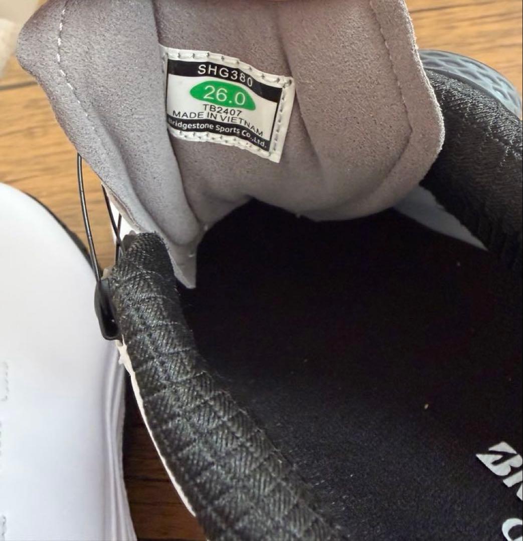★未使用★ブリヂストン スパイクレス　ゴルフシ ユーズ