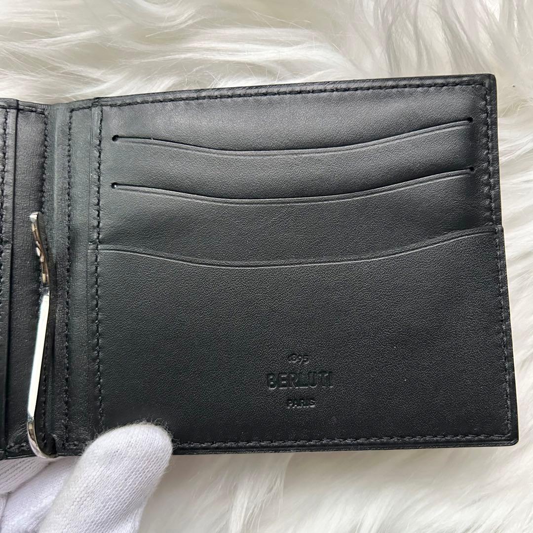 ✨未使用✨ベルルッティ　フィギュア　スクリット　マネークリップ　パープル　革