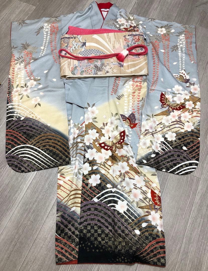 振袖　着物　帯　セット　成人式　水色　蝶　桜　ブルー系　前撮り