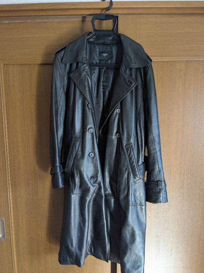 LIUGOO 黒 レザートレンチコート　メンズ