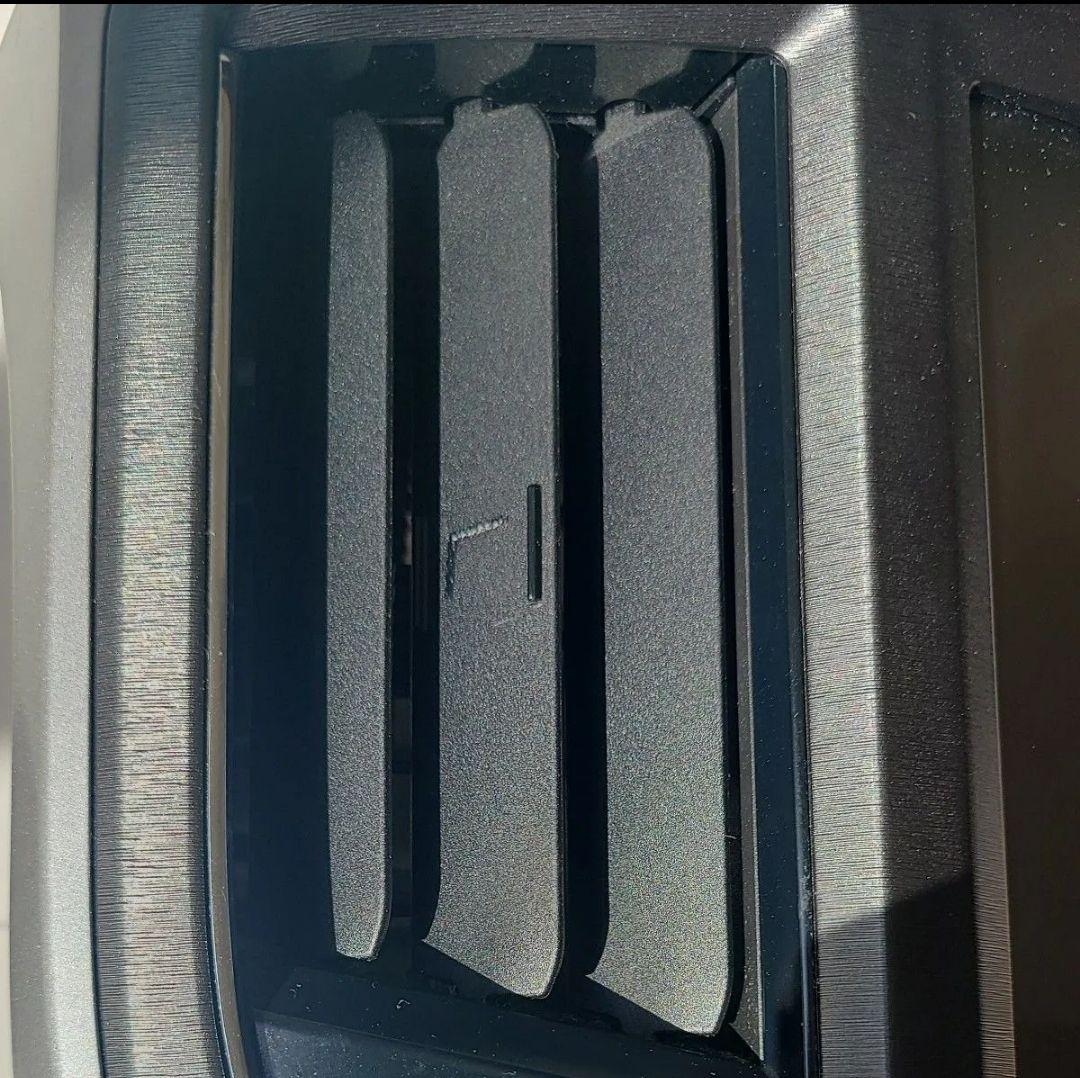 クラウン 　210 マルチディスプレイ　ナビ