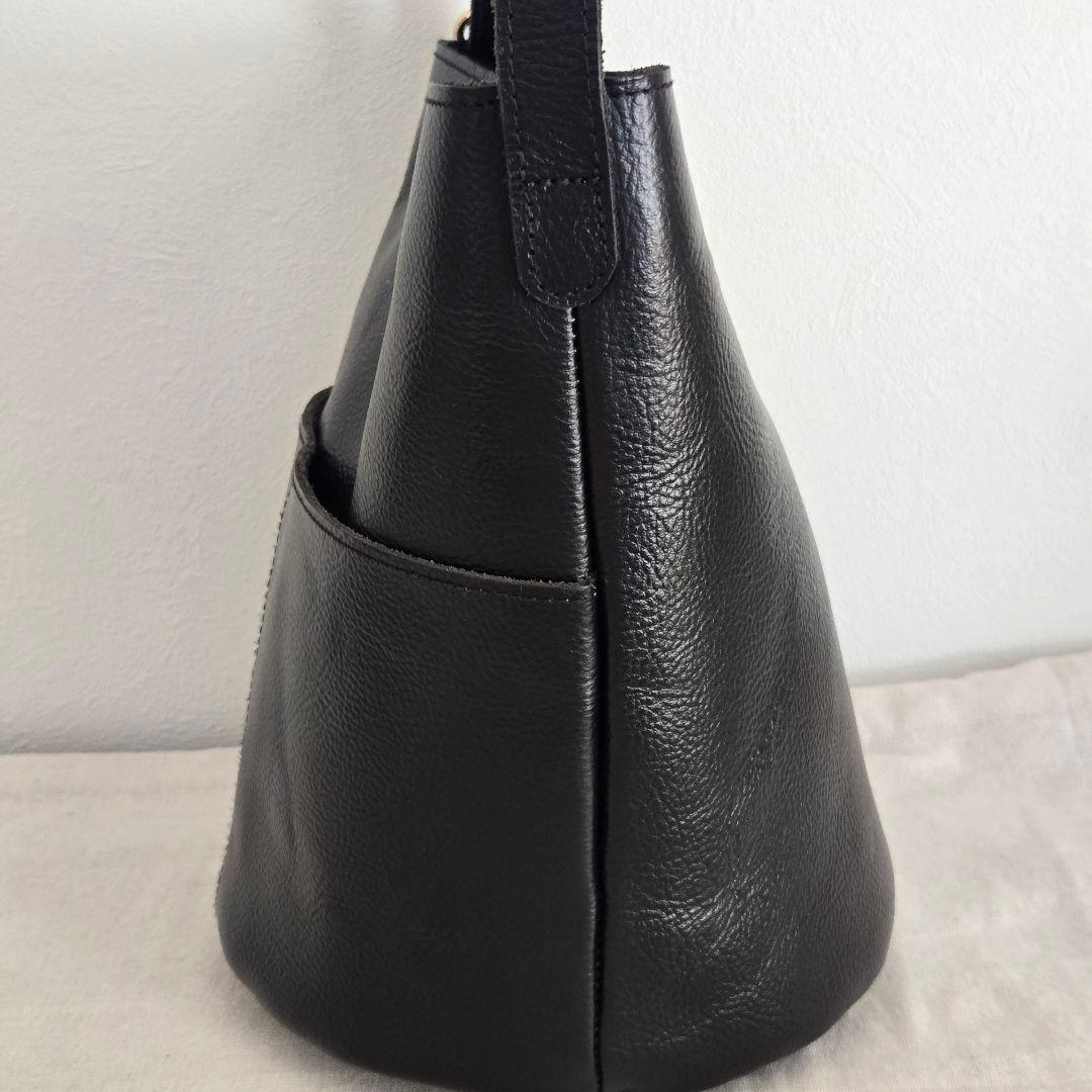 状態良・【OUR】アワーホーム ショルダーバッグ レザー 黒 バケツ型