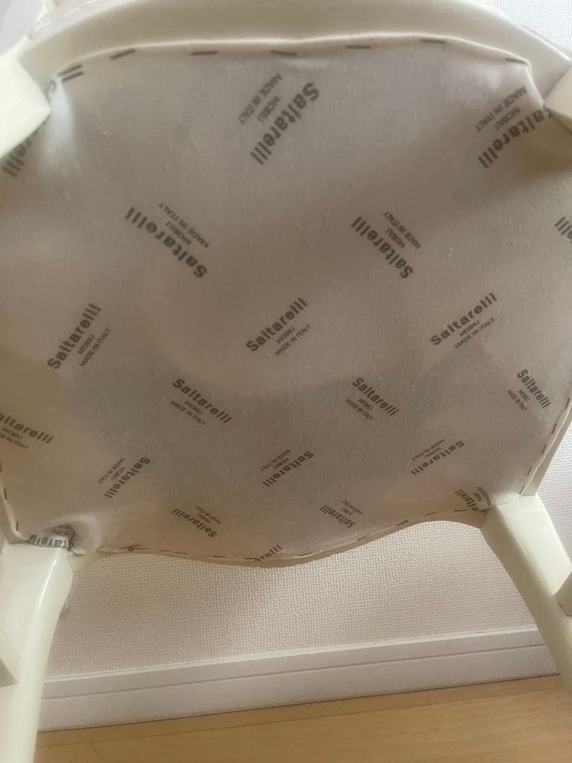 サルタレッリ ダイニングチェア イタリア製