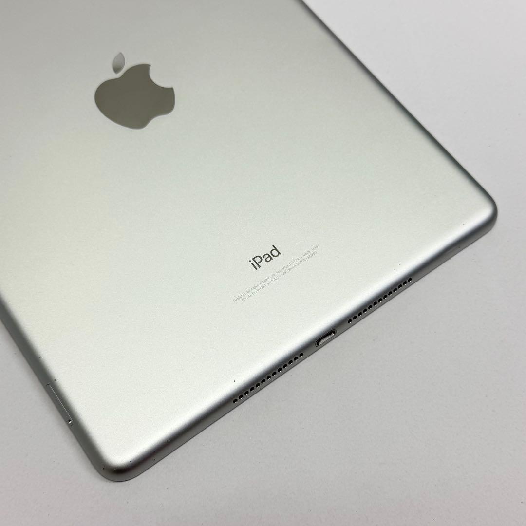 【美品】iPad 第6世代 32GB シルバー セルラーモデル
