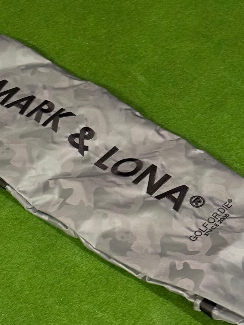 マークアンドロナ　ゴルフバック用　 トラベルカバー　新品、未使用
