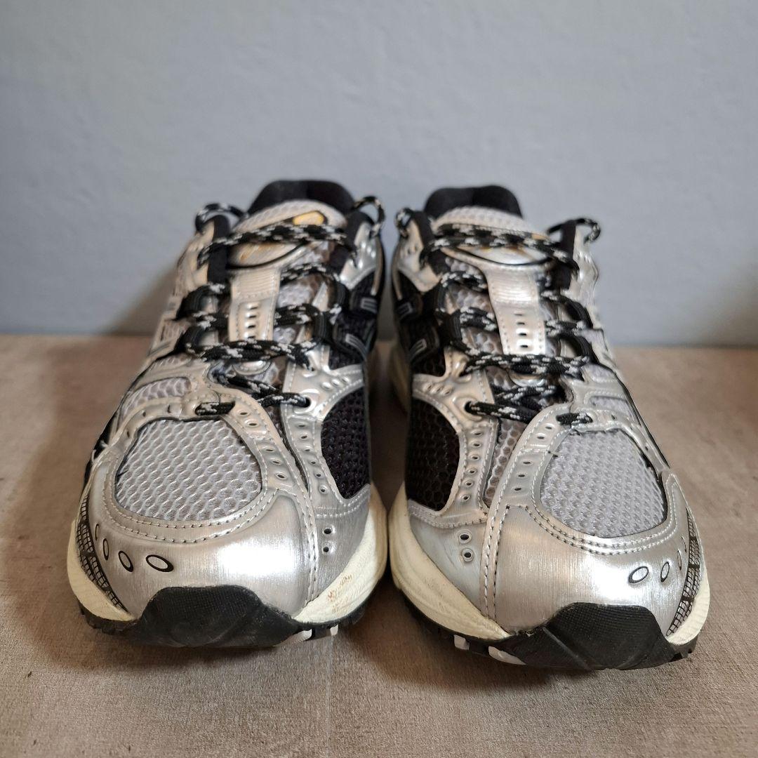 【未使用級】ASICS GEL-NIMBUS 10.1 サイズ23.5cm