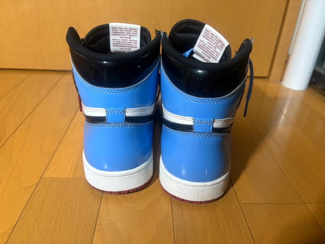 フィアレスNIKE ナイキ スニーカー エアジョーダン1 size27.5cm