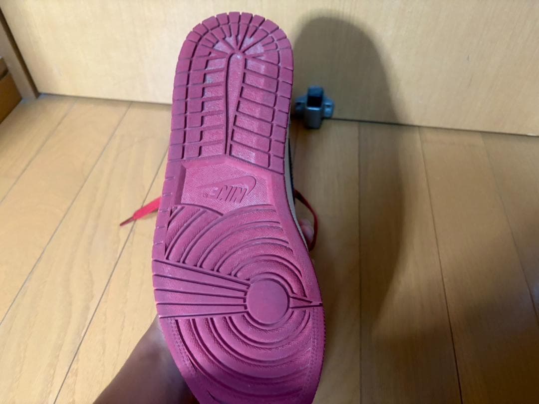 フィアレスNIKE ナイキ スニーカー エアジョーダン1 size27.5cm