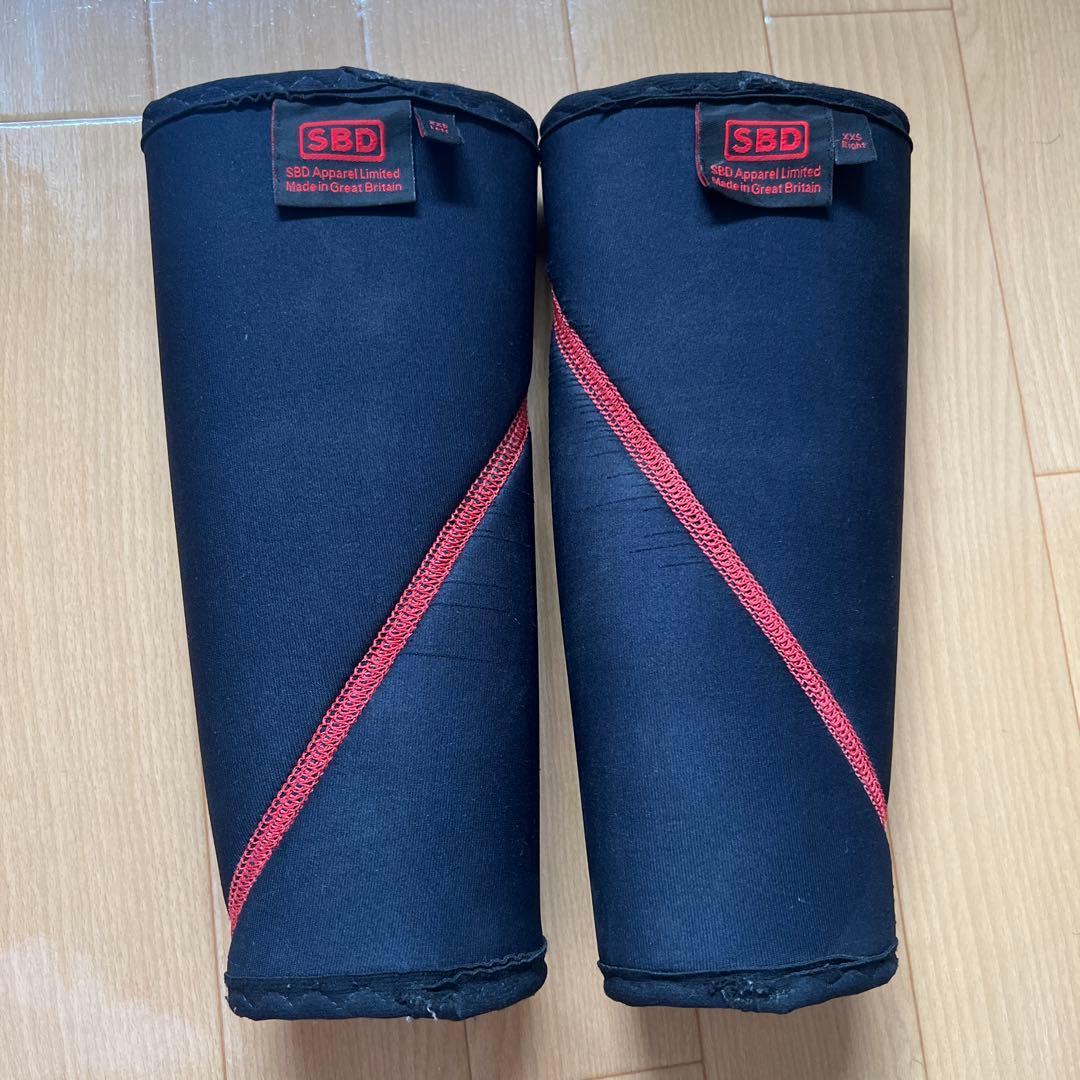 SBD ニースリーブXXS 黒/赤