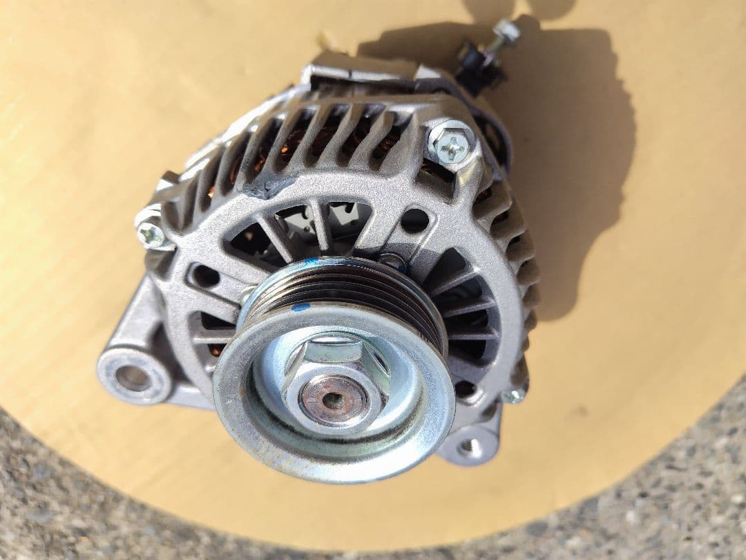 スズキエブリィW DA17W ダイナモ