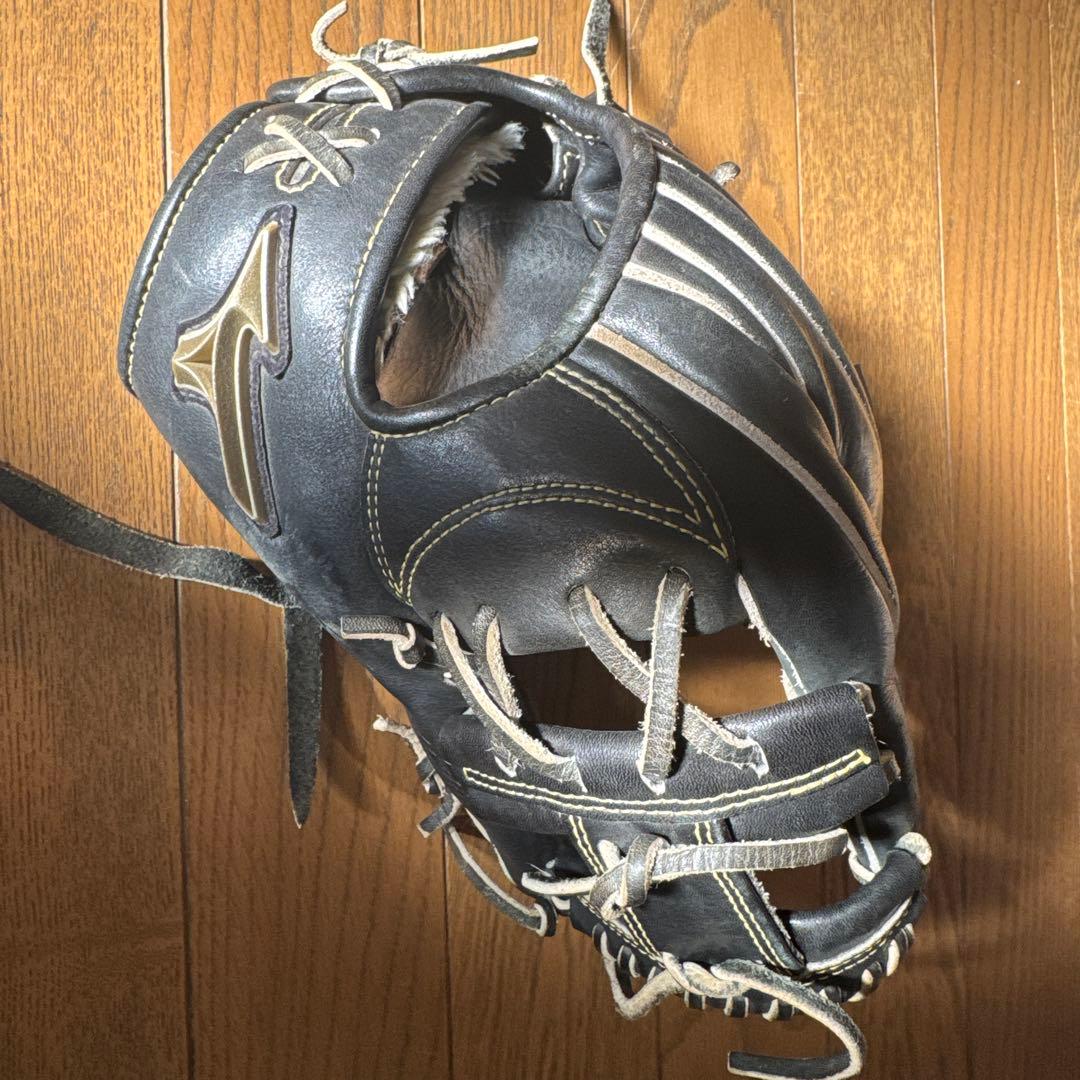 ミズノ 軟式用　グローブ グローバルエリート　内野手用　即戦力