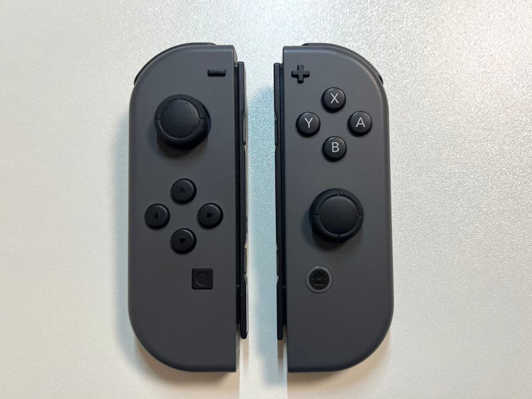 美品Nintendo Switch ブラック 本体 付属品あり 箱無し