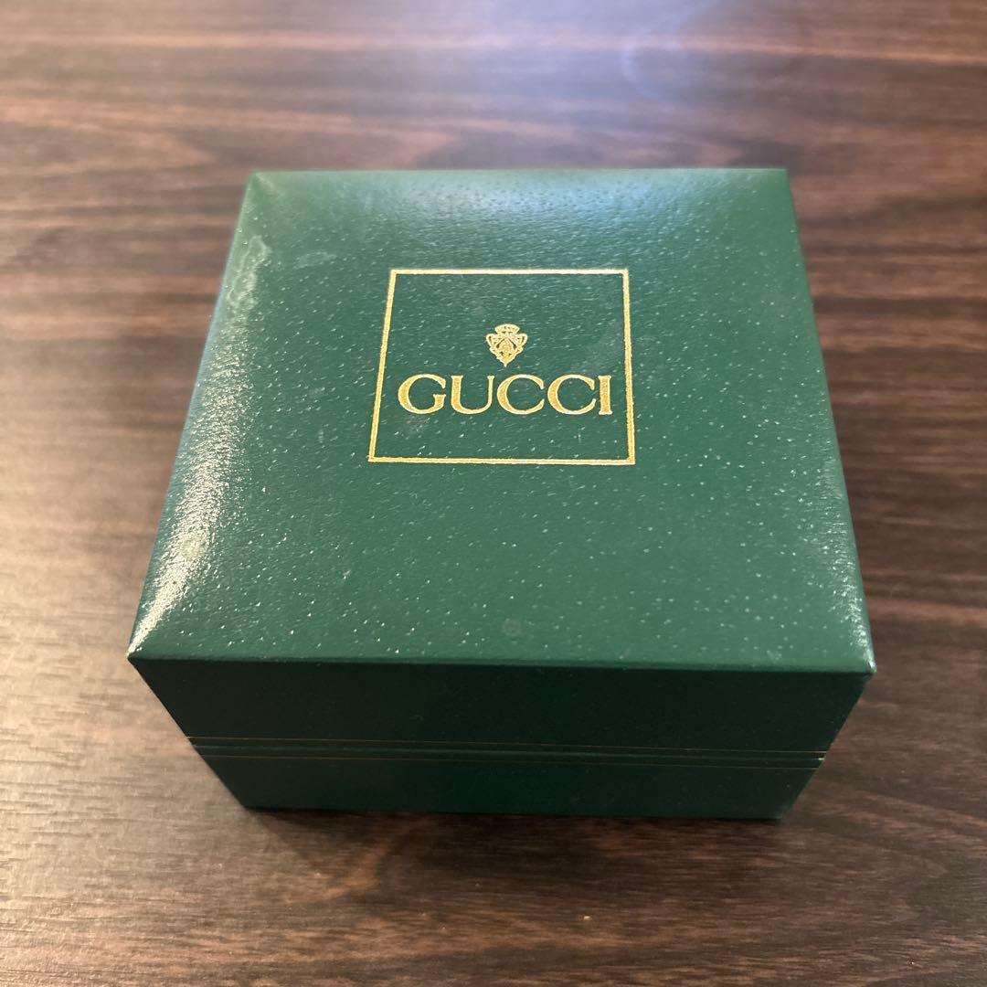 動作未確認　グッチ　チェンジベゼル　箱ベゼル付　ベゼル5個付　クォーツ