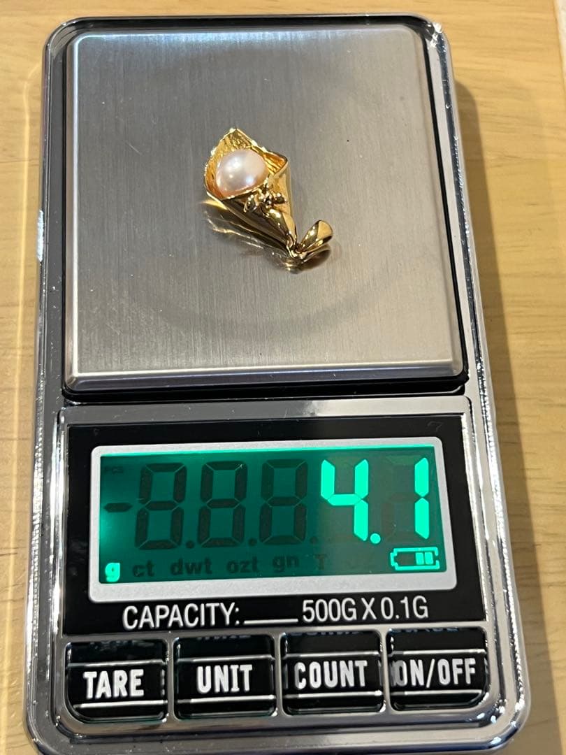 K18 ベルデザインパールペンダントトップ　刻印あり