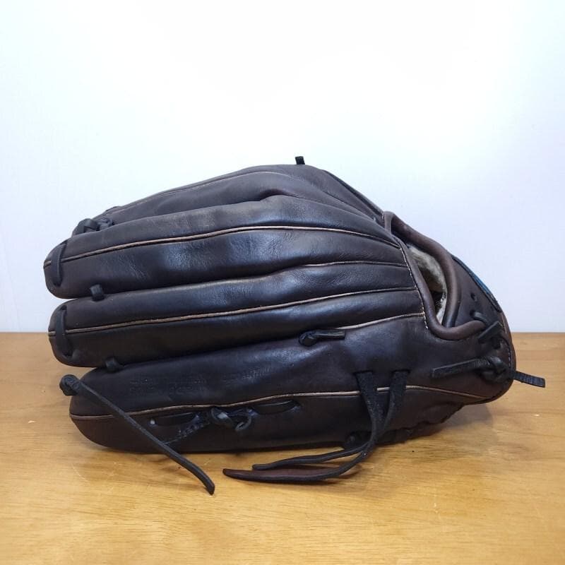 ミズノ イチローモデル 限定モデル Mマークラベル 激レア 外野用 軟式グローブ