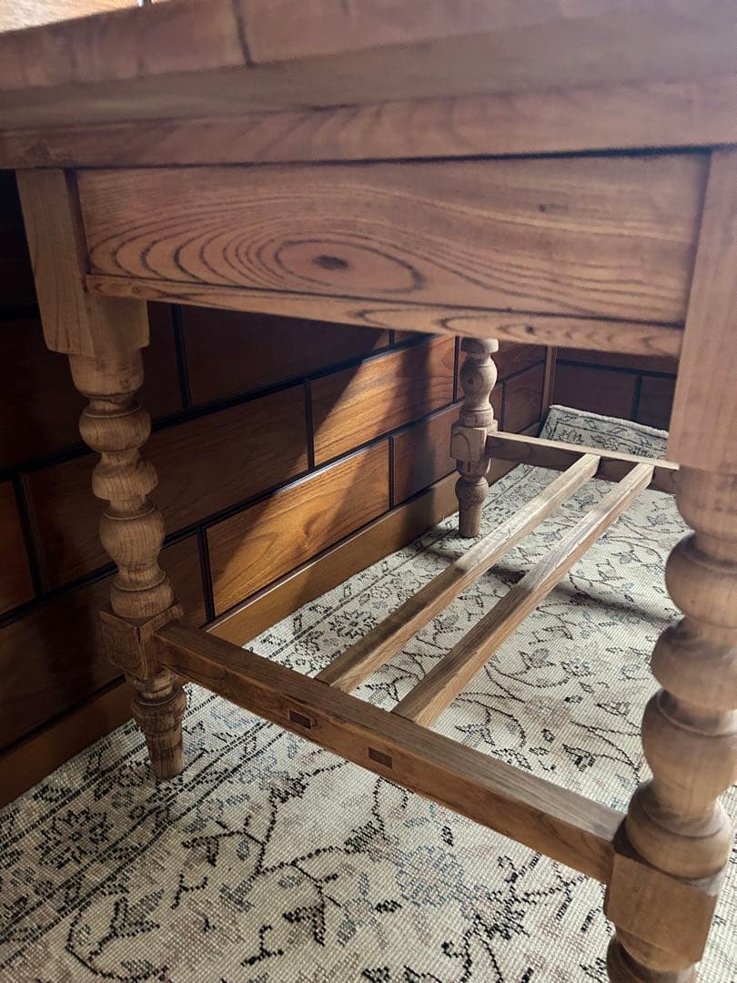 ろくろ脚テーブル　古家具　ビンテージ家具