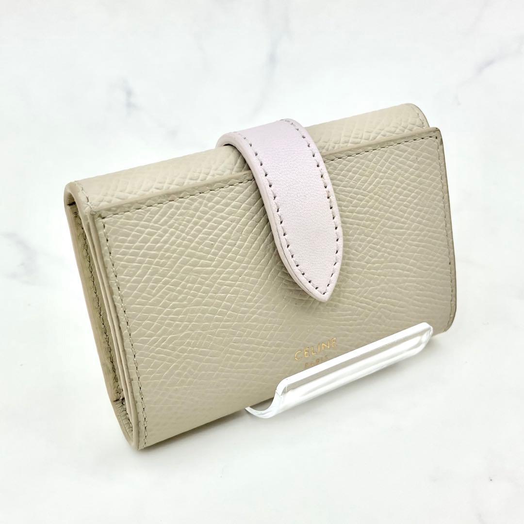 16【極美品/箱付き】CELINE 6連キーケース エッセンシャル 本革