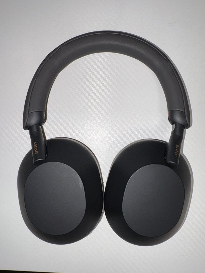 SONY wh-1000xm5ヘッドホン　ブラック ケース付き