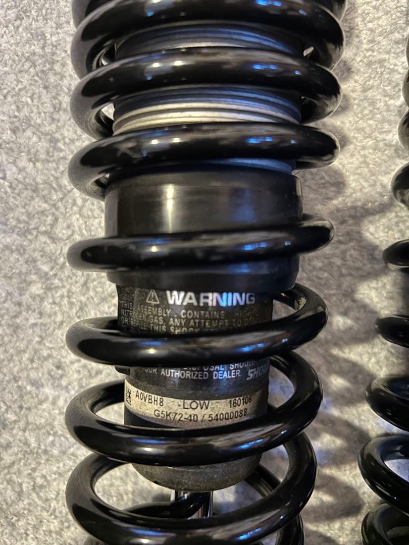 ハーレースポーツスター純正サスペンション　 ジャングル