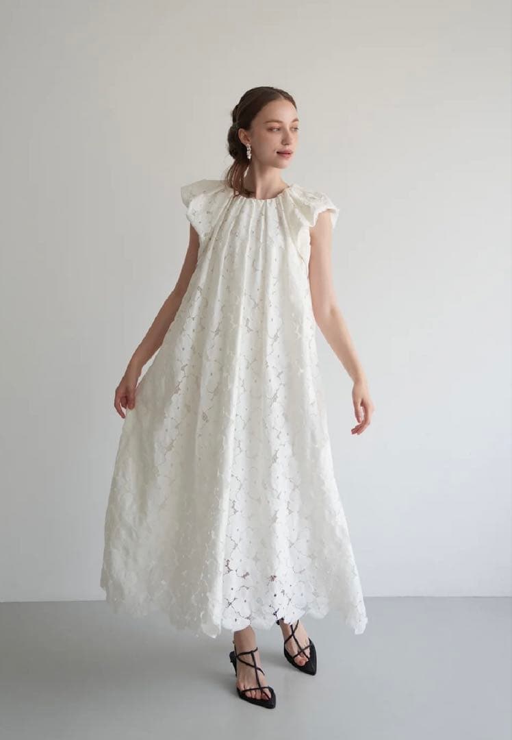 kina様　　Acka. flower lace drape one-piece