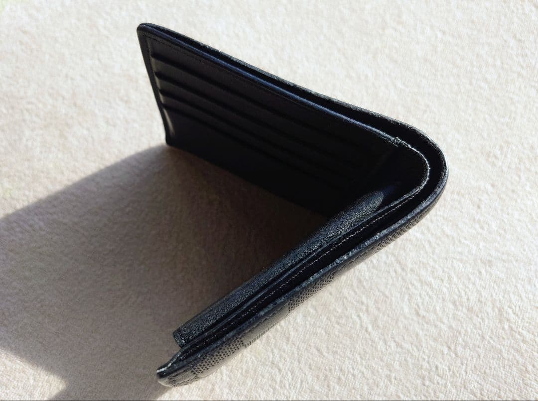Louis Vuitton　ダミエ・アンフィニ ブラック 二つ折り財布