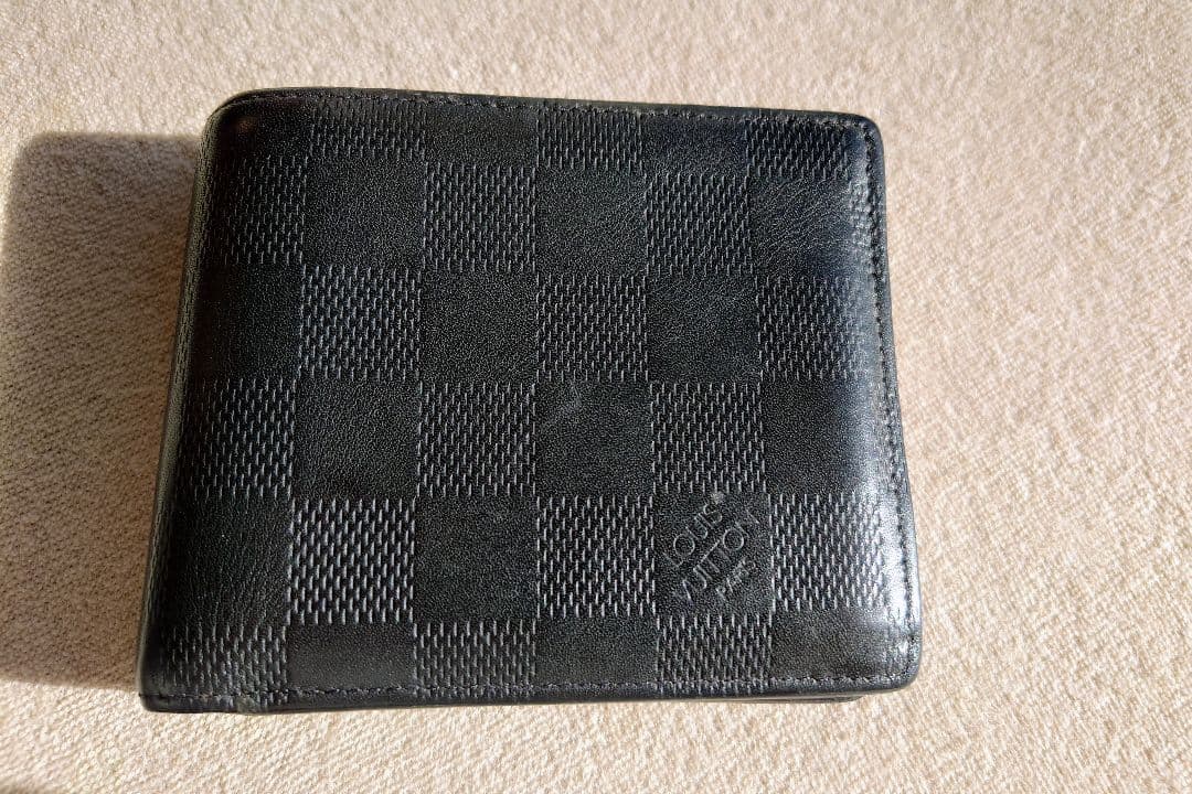 Louis Vuitton　ダミエ・アンフィニ ブラック 二つ折り財布