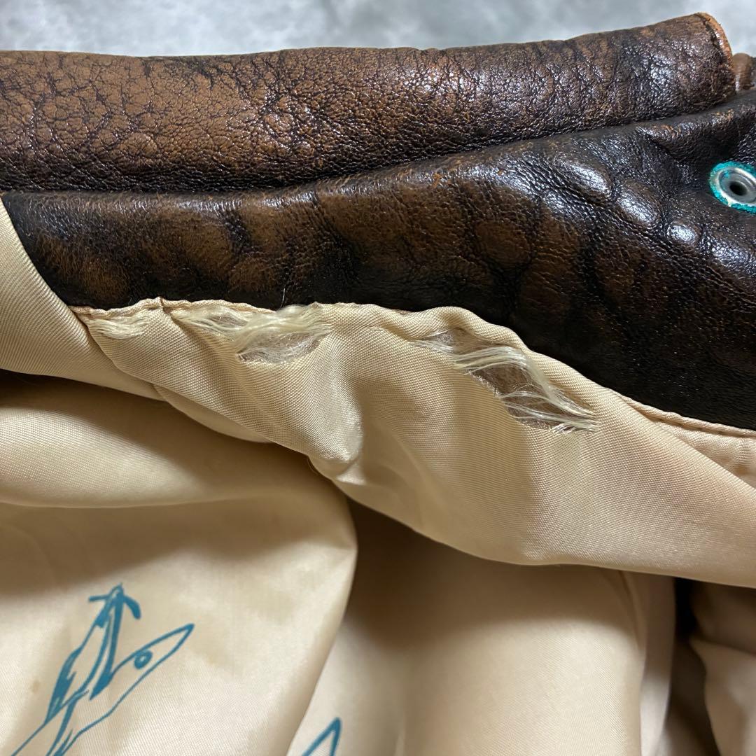 アヴィレックス a-2ビンテージ 年末限定価格‼️