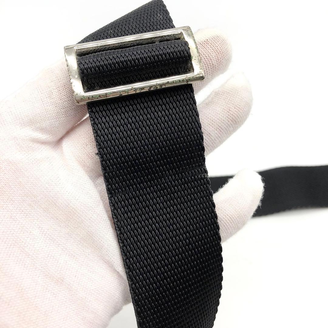 ✨人気✨ プラダ カメラバッグ ショルダーバッグ ナイロン 三角ロゴ ブラック